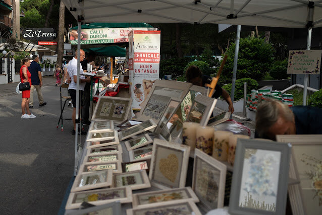 Local evening markets and Cervia annual market
