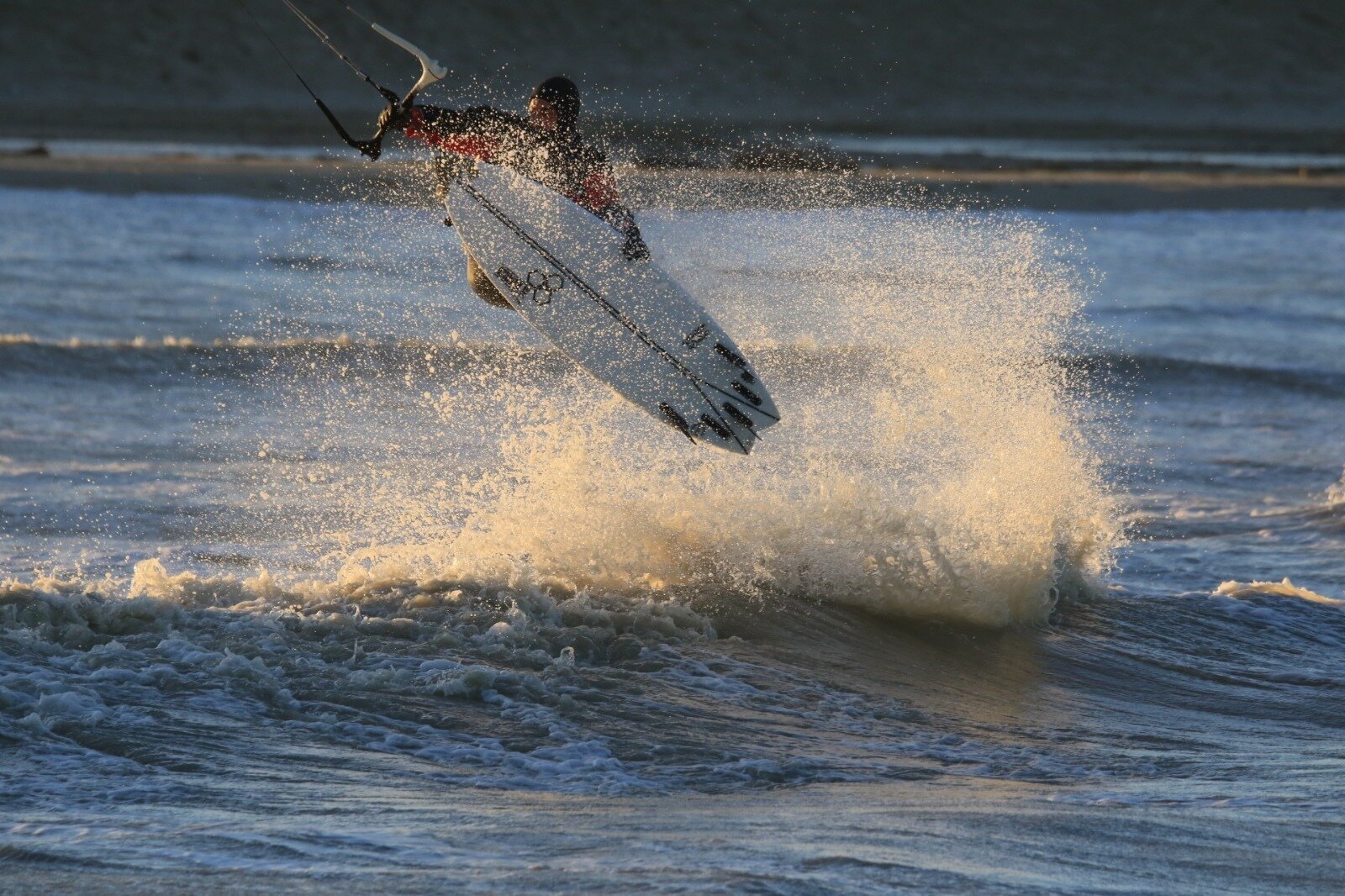Kitesurf a Cervia | © Cesare Cosentino Kitesurf a Cervia | © Cesare Cosentino