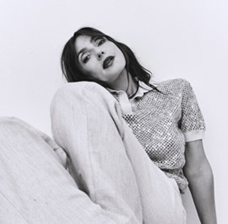 Ambra Angiolini - La misteriosa scomparsa di W