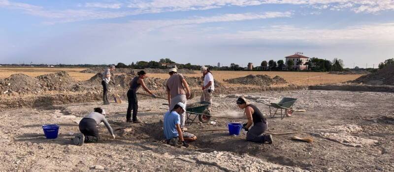 Salina - Pillole di archeologia - Pedalata agli scavi della vecchia Cervia