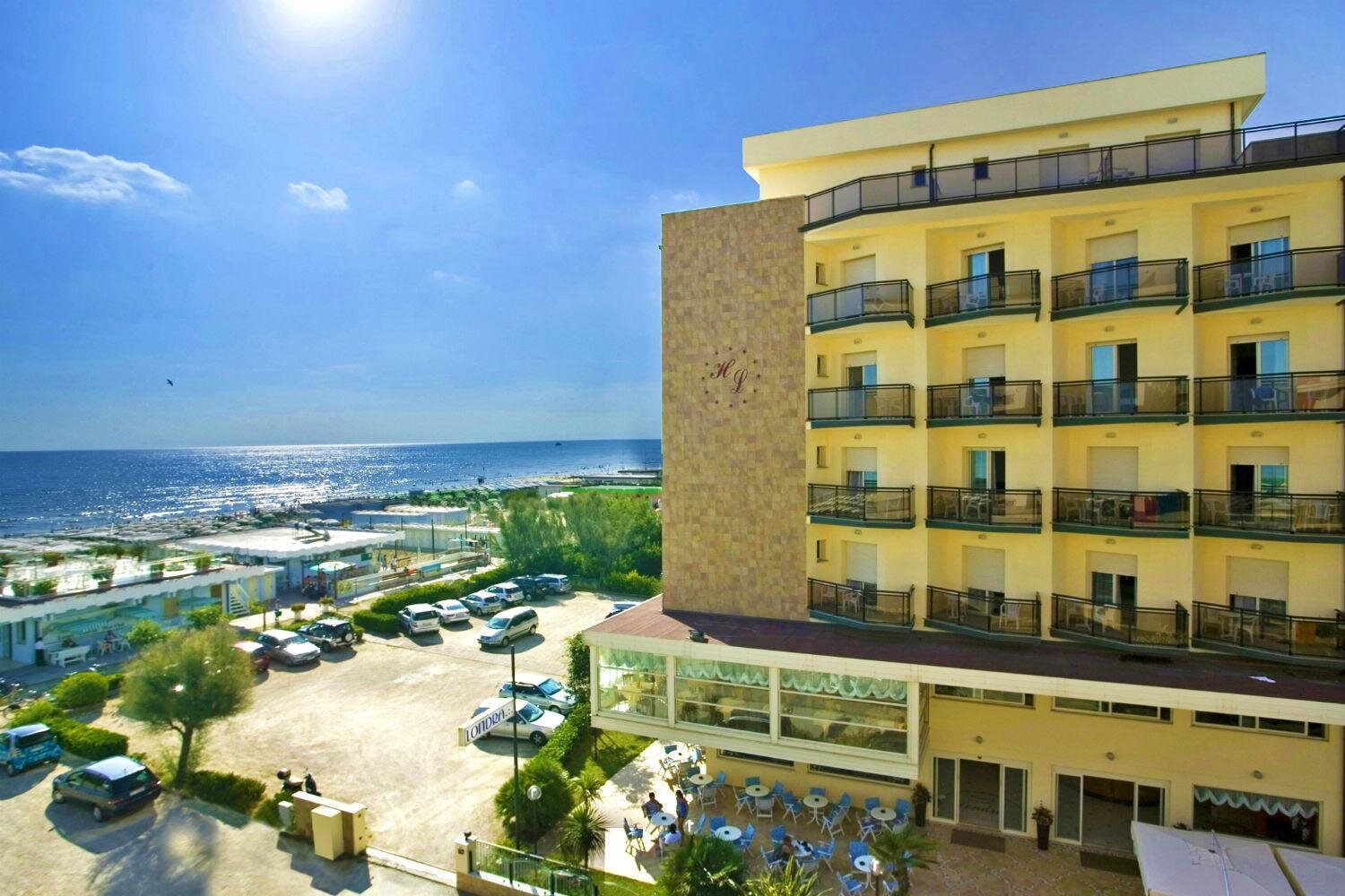 Accomodations Hotel Londra Milano Marittima accomodations-hotel-londra-milano-marittima