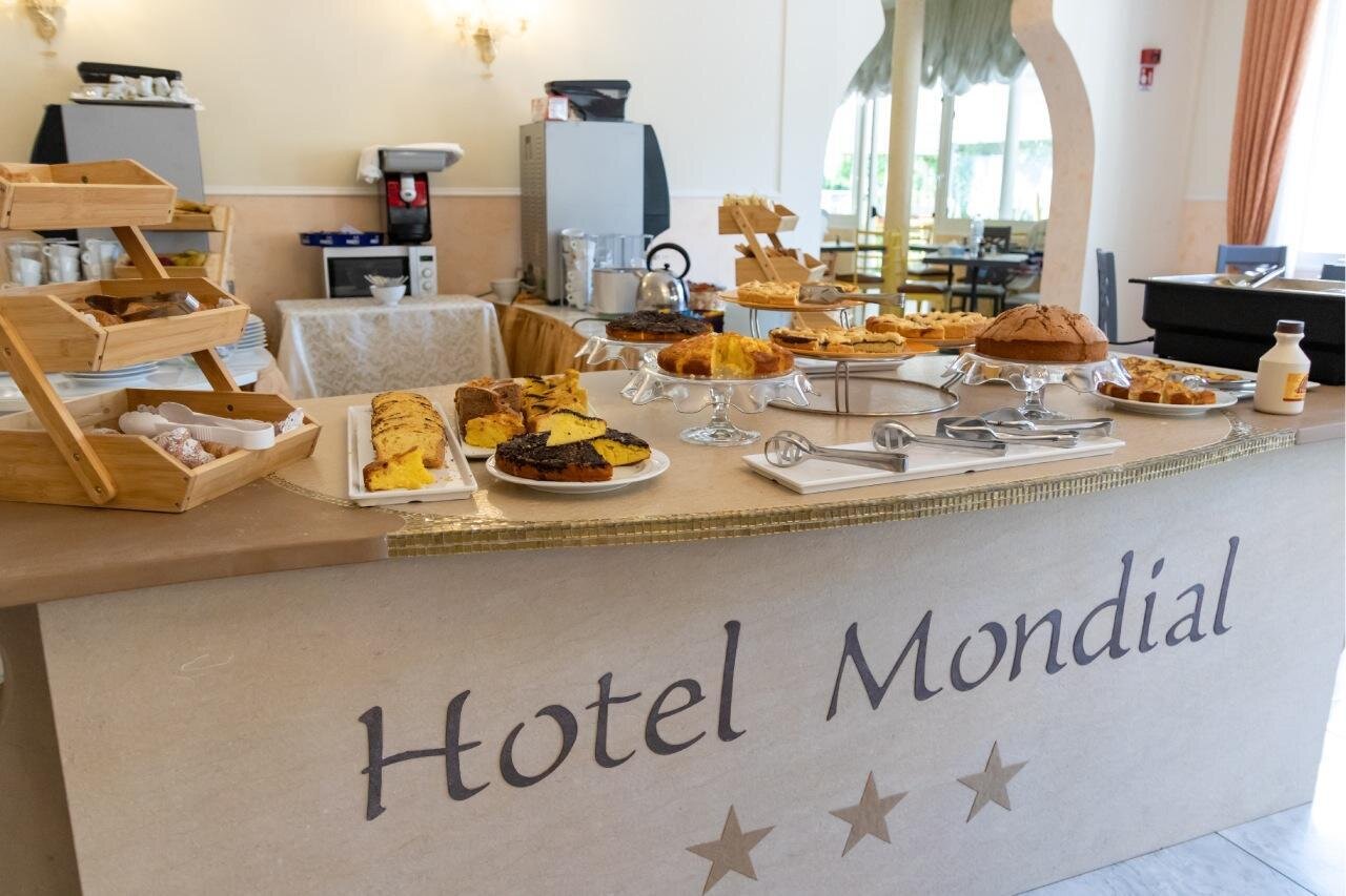 colazione-hotel-mondial-cervia