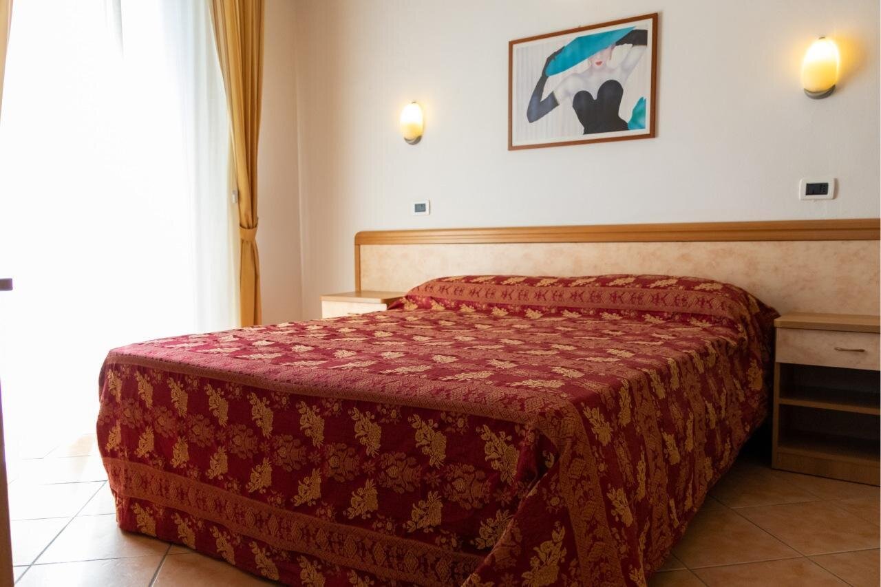 matrimoniale-hotel-mondial